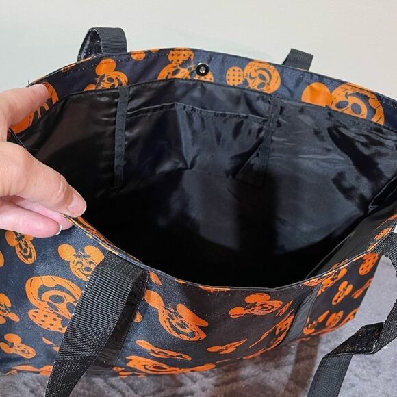 Disney Mickey Mouse Halloween Bag NWT - Picture 7 of 10